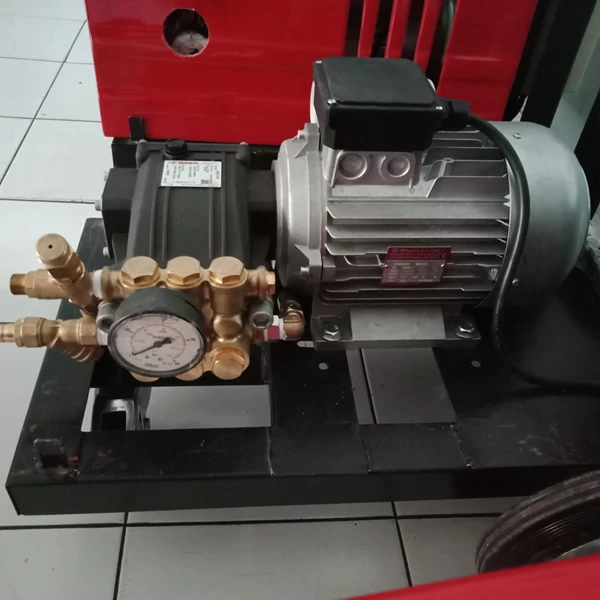 High pressure cleaner-high pressure pump-water jet pump 120 Bar 12 Lpm