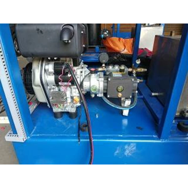 Pompa hydrotest-high pressure pump 200 Bar 18 Lpm SJ PRESSUREPRO HAWK PUMPs O8I3 I95O O985